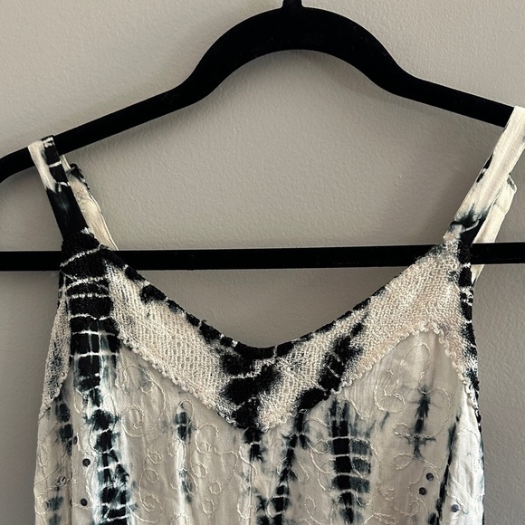 RAGA Black and White Tie-Dye Romper - Picture 5 of 8